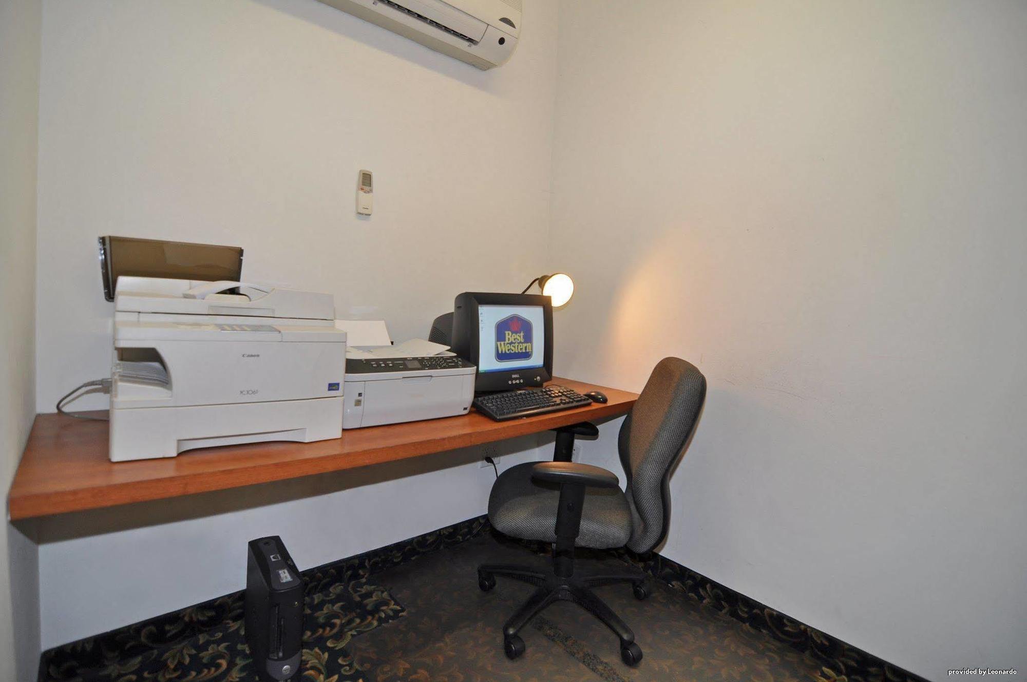 Hotel Western Bronco 3*